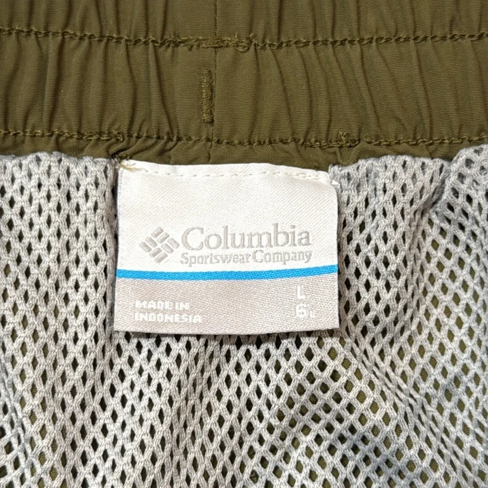 Columbia Hybrid Shorts